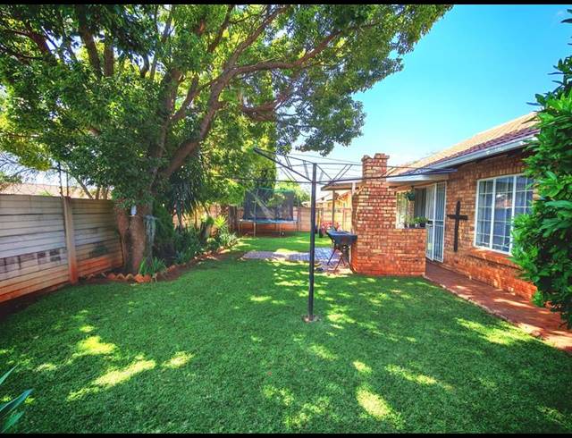 3 BEDROOM PROPERTY TO RENT IN DOORNPOORT